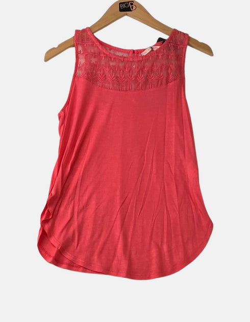 Pink tank FM